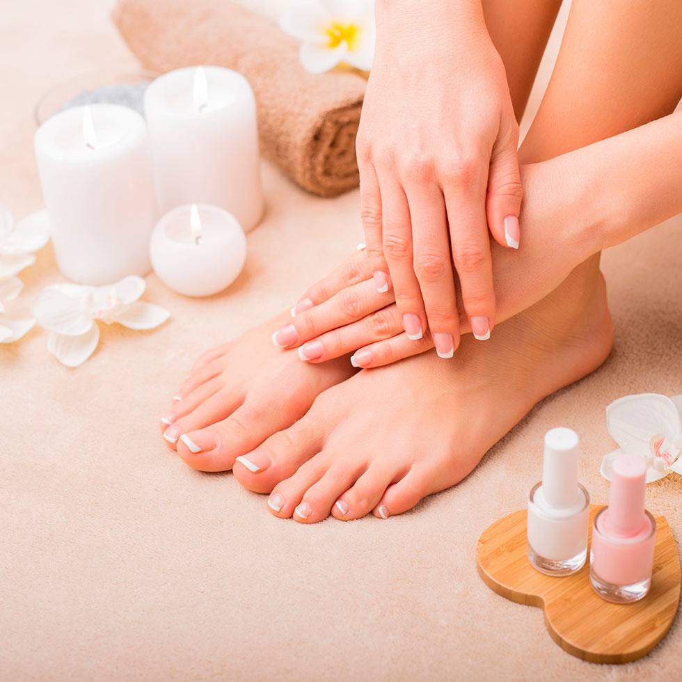 Classic Pedicure (Est. 30 min) Classic Pedicure (Est. 30 min)