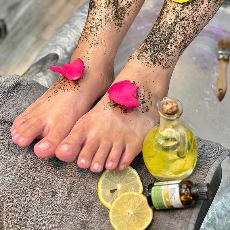 Botanical Escape Herbal Pedicure